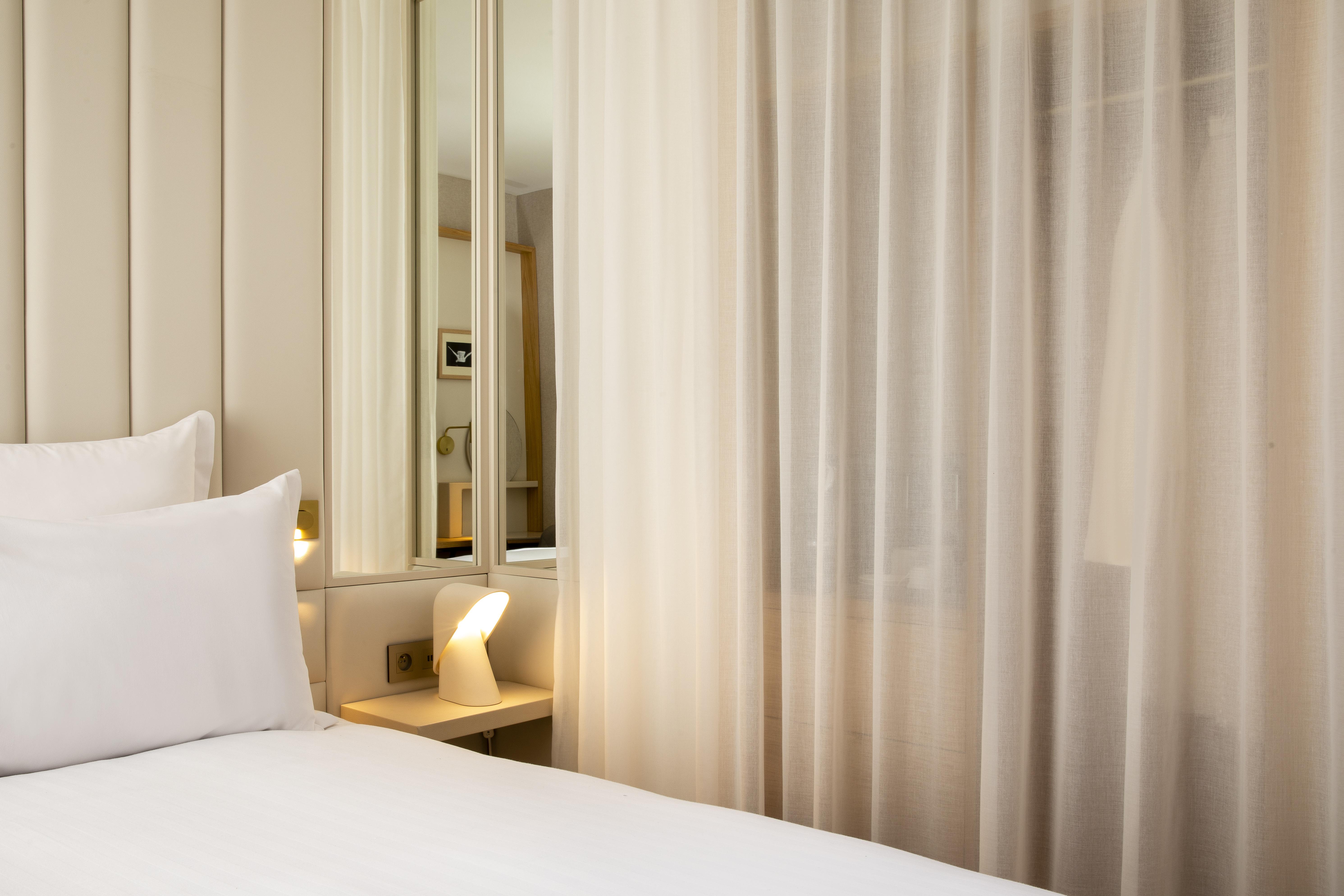 Hotel Beige Parigi Esterno foto